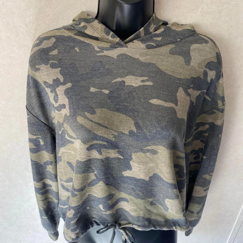 BLVD U.S.A. Women's Green Camouflage Pullover Long Sleeve Soft Crop Hoodie LARGE - Picture 4 of 7